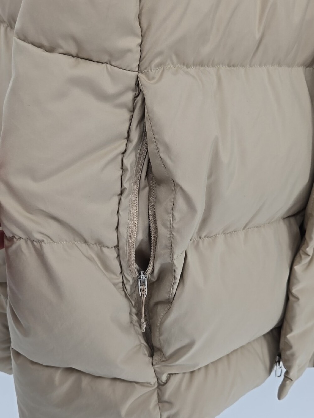 Lululemon Wunder Puff Jacket Size  L - Picture 5 of 17